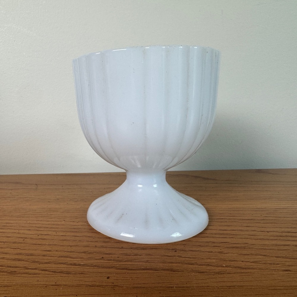 Vintage‎ White Milk Glass Ribbed Pedestal Compote Bowl Vase
